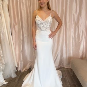 Crepe and Lace fitted wedding gown